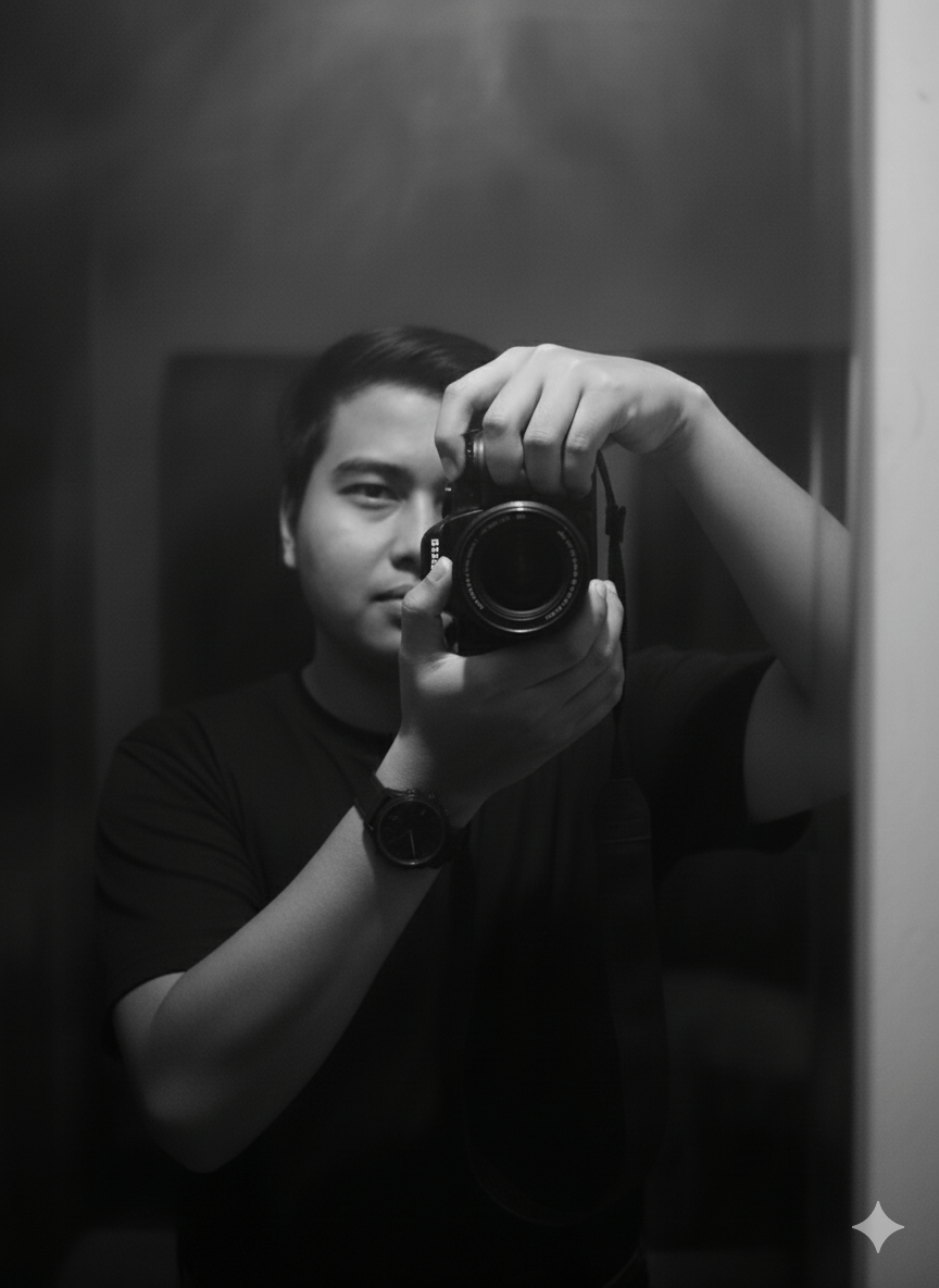 holding the camera facing the mirror
