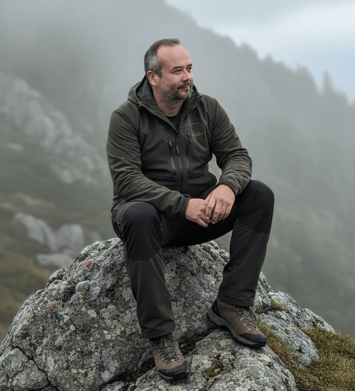 Loneliness at the top