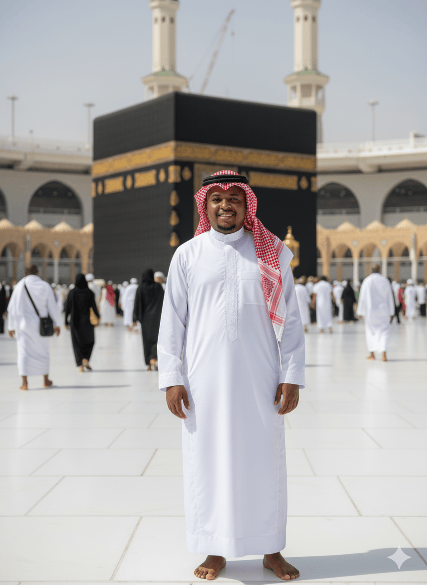 Man standing in front of Kaabah